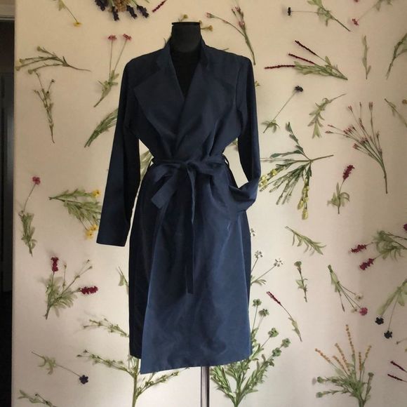 American Apparel Lightweight Vegan Silk Dylan Trench - Picture 5 of 13